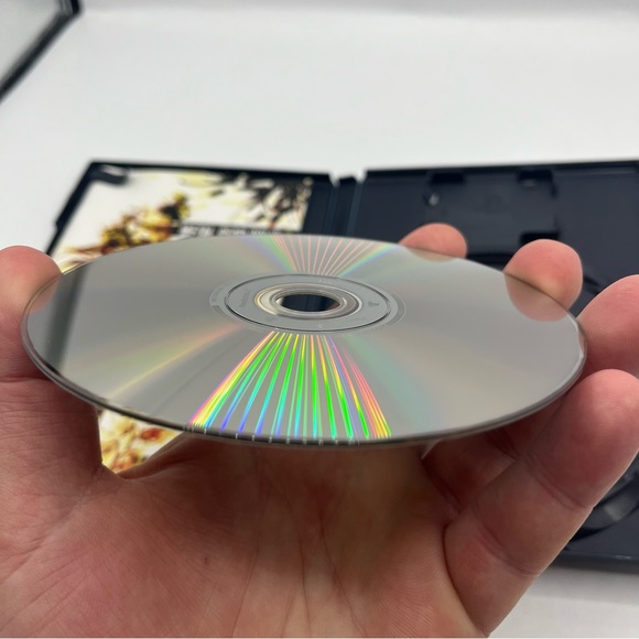 Metal Gear Solid 3: Snake Eater (Sony PlayStation 2, 2004) CIB Complete Tested - Picture 10 of 11